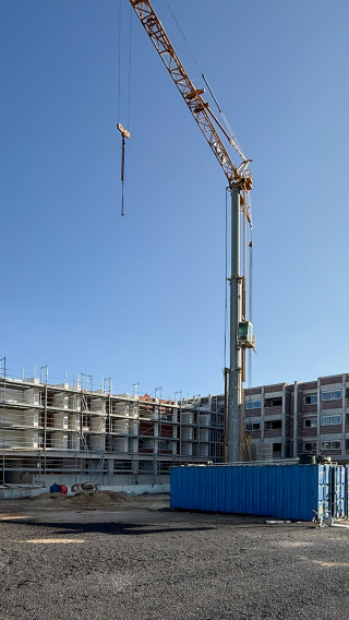 Conjunto Habitacional de Barreiros em fase de acabamentos
